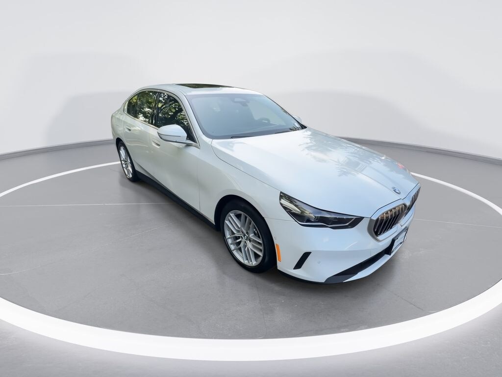 Used 2024 BMW 530i xDrive Sedan