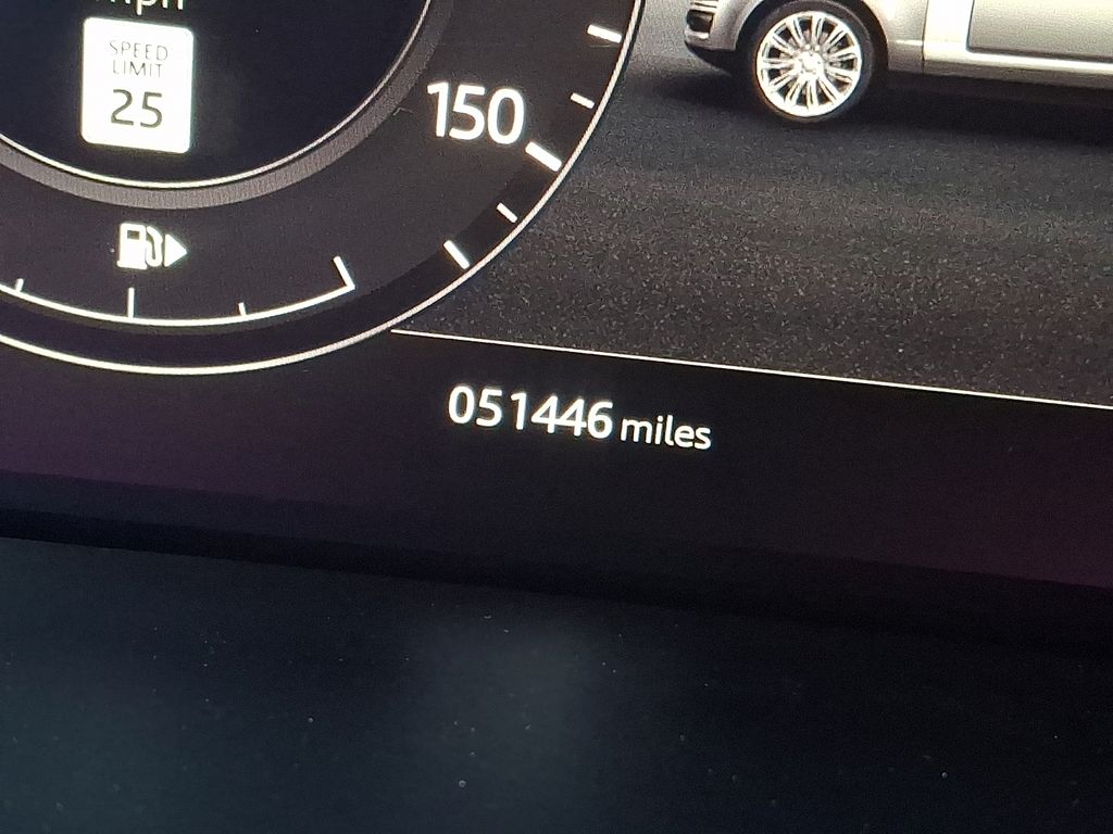 Thumbnail: 2022 Land Rover Range Rover - 14