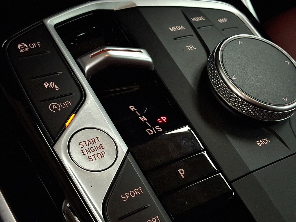 Thumbnail: 2023 BMW 3 Series - 6