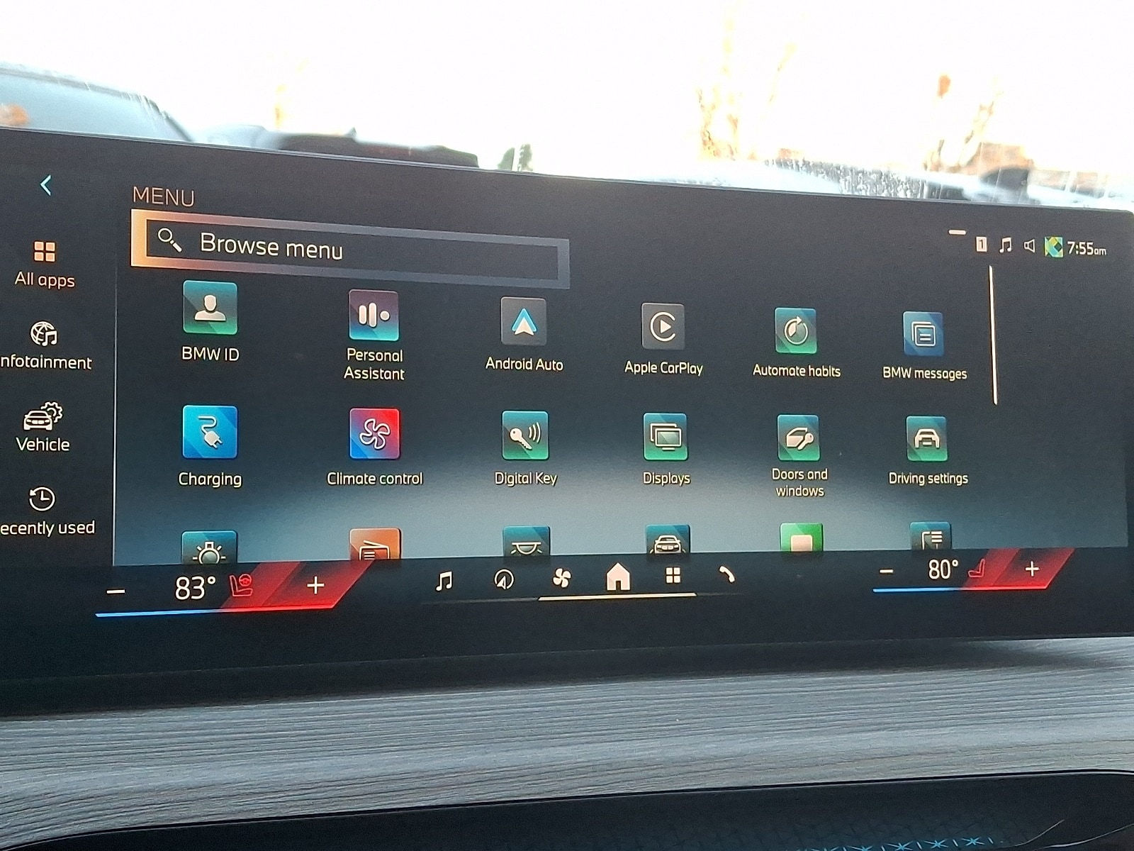 Thumbnail: 2025 BMW i4 - 15