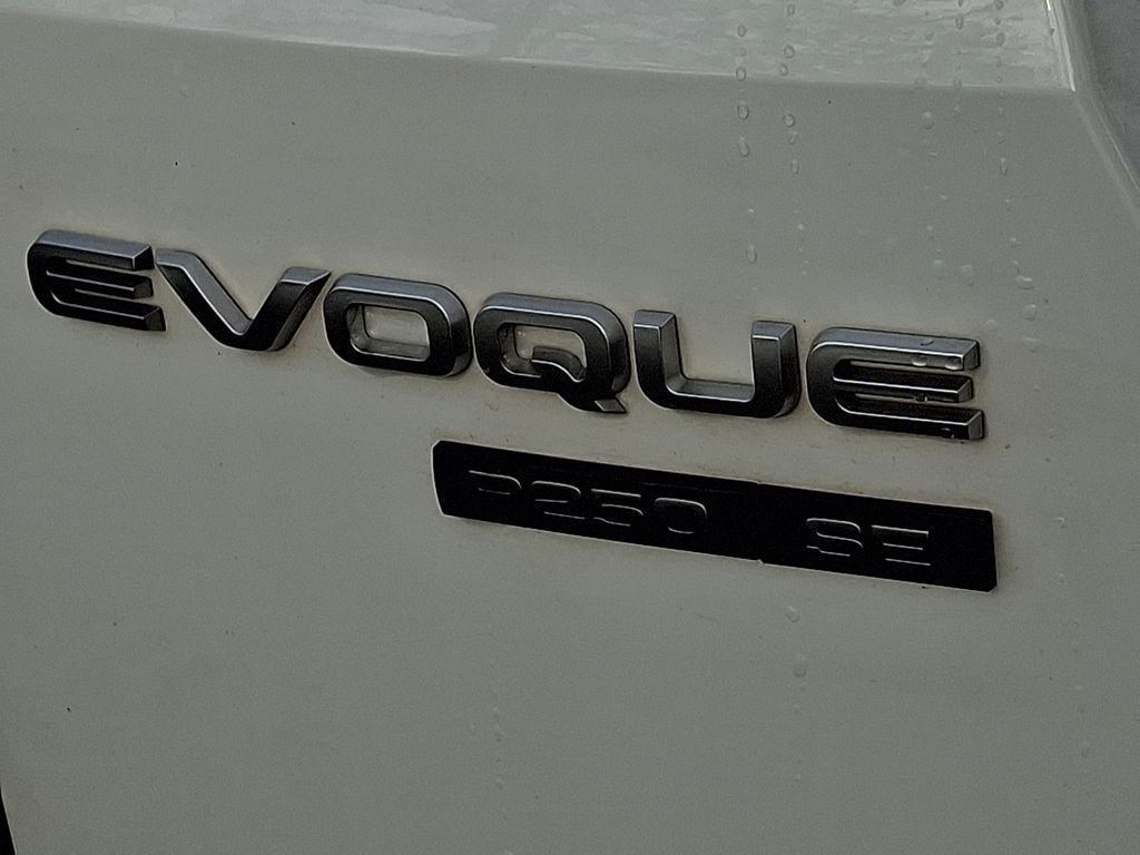 Thumbnail: 2020 Land Rover Range Rover Evoque - 30