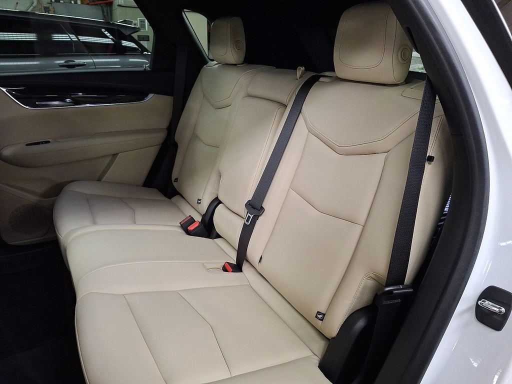 Thumbnail: 2018 Cadillac XT5 - 7