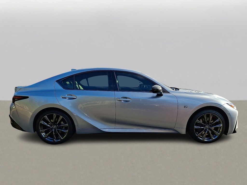 Thumbnail: 2025 Lexus IS - 4