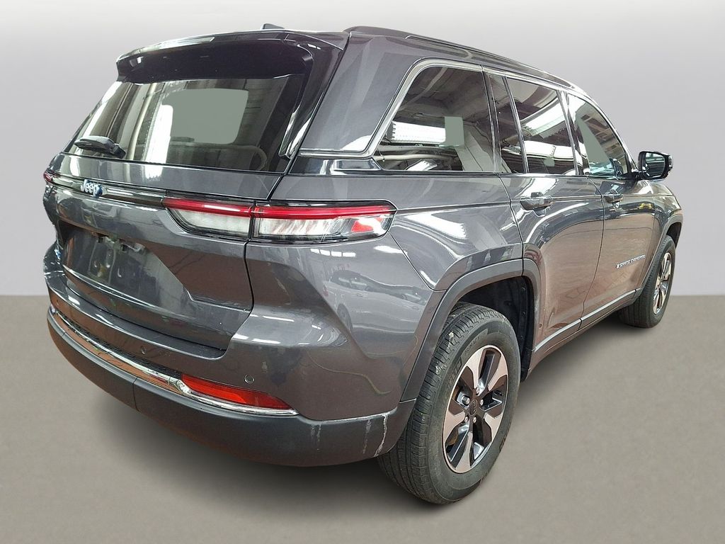 Thumbnail: 2024 Jeep Grand Cherokee - 4