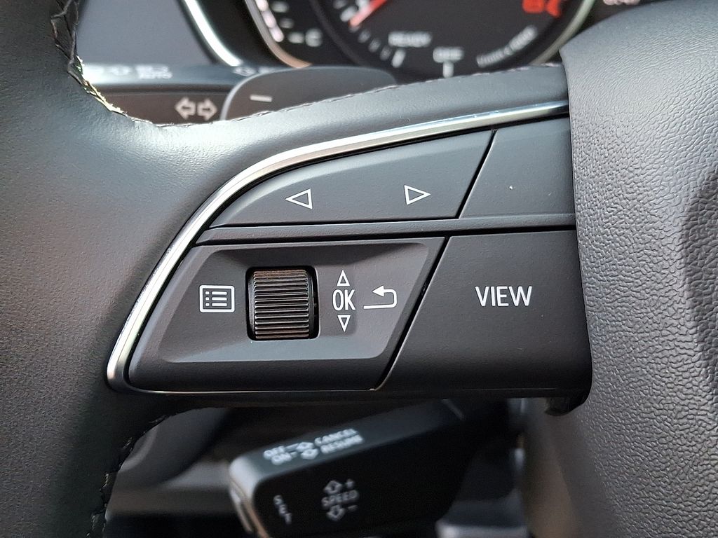 Thumbnail: 2022 Audi Q5 - 18