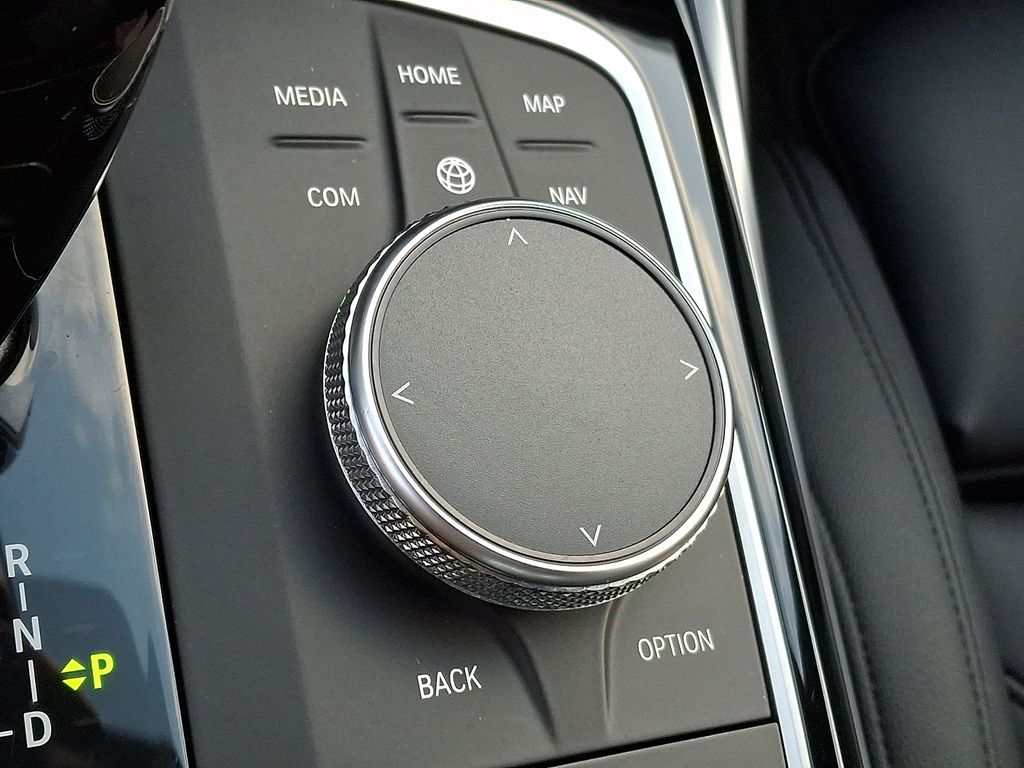 Thumbnail: 2019 BMW 3 Series - 22