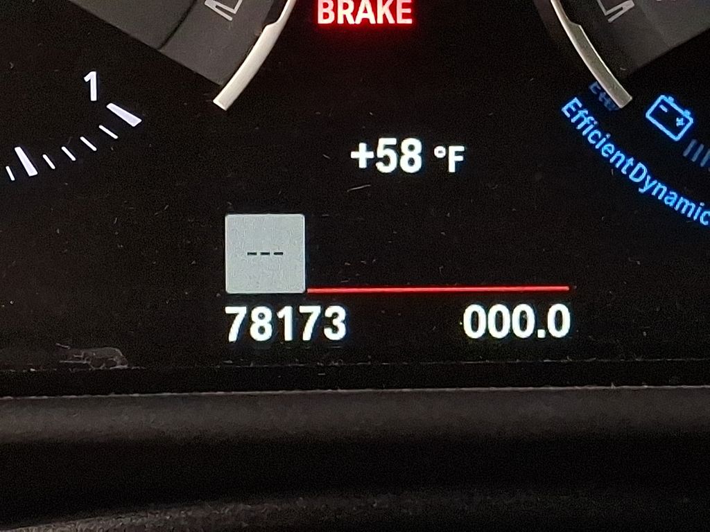 Thumbnail: 2017 BMW M2 - 16