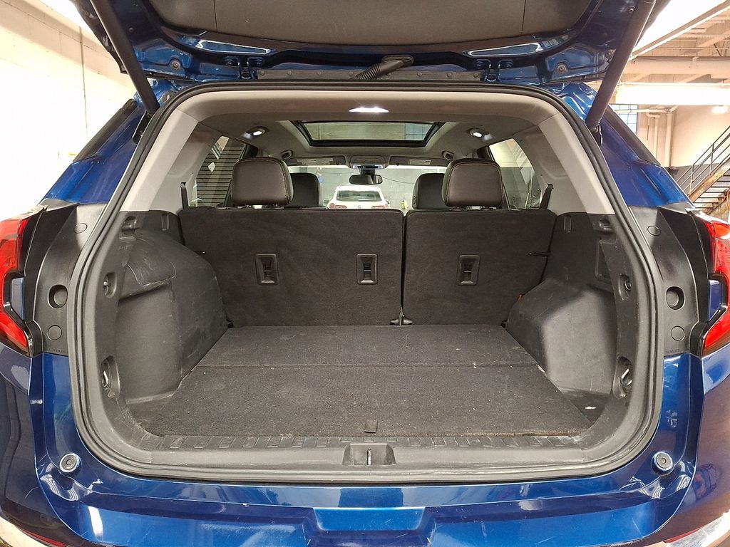 Thumbnail: 2021 GMC Terrain - 27