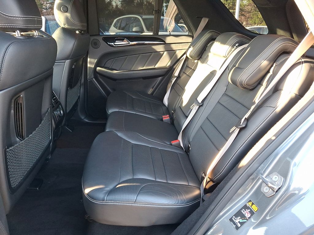 Thumbnail: 2019 Mercedes-Benz GL-Class - 7