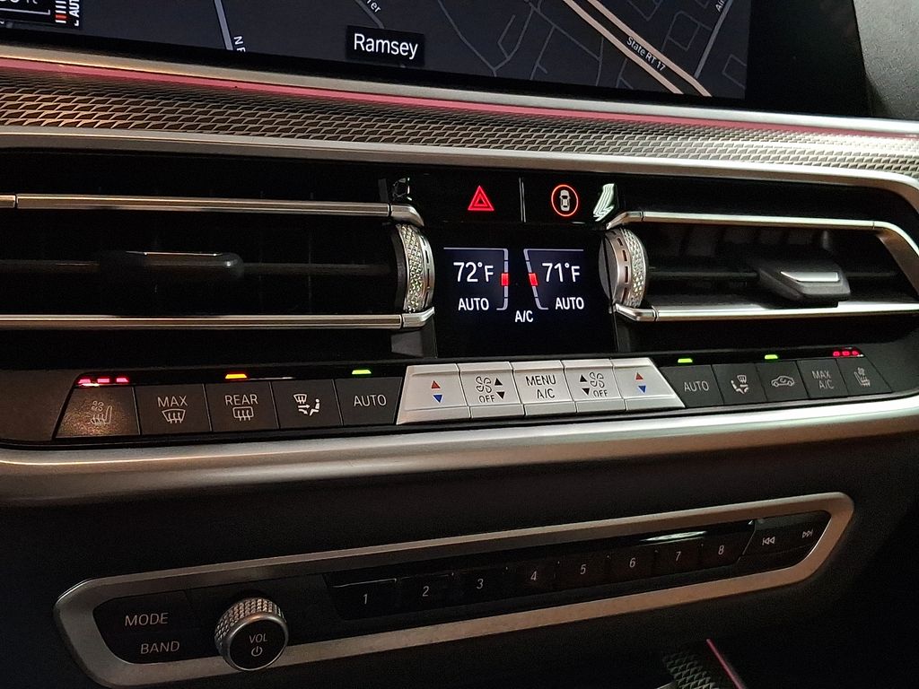 Thumbnail: 2023 BMW X5 - 13