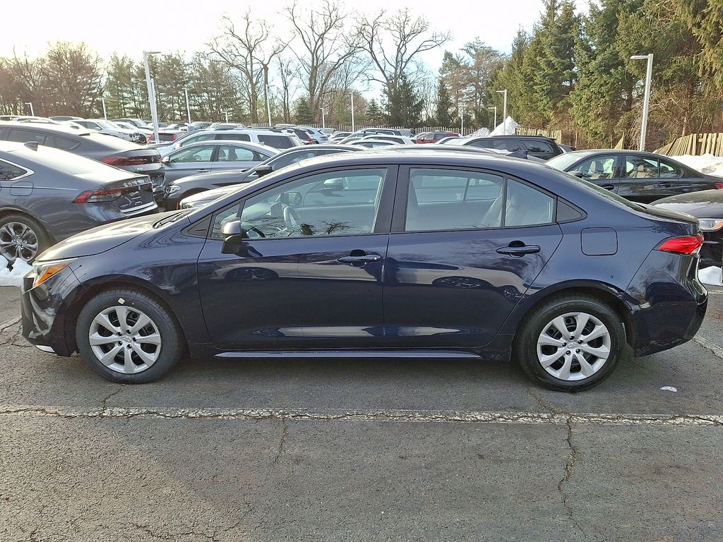 Thumbnail: 2023 Toyota Corolla - 6