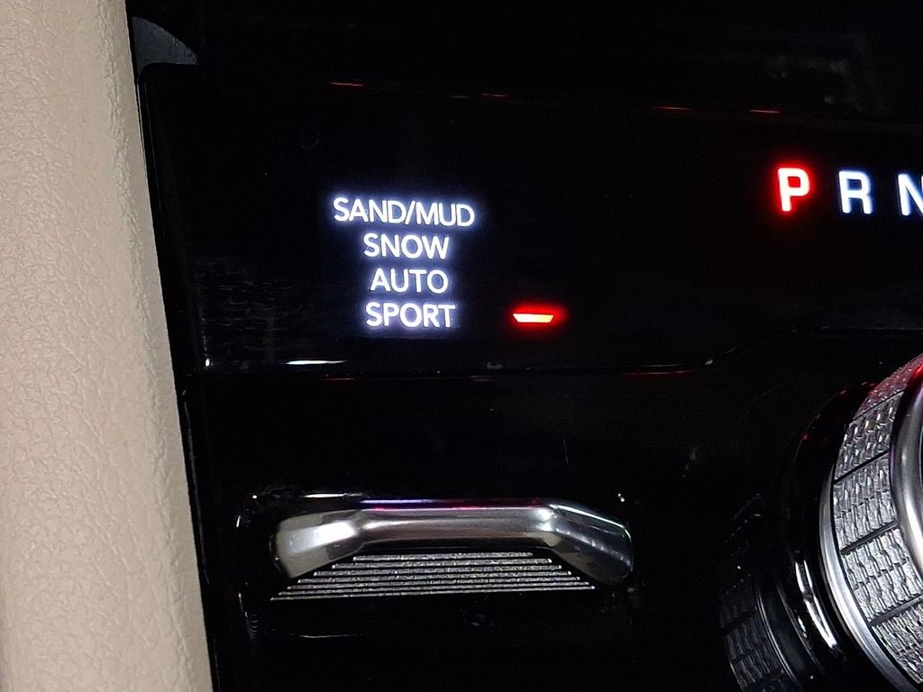 Thumbnail: 2022 Jeep Grand Cherokee - 20