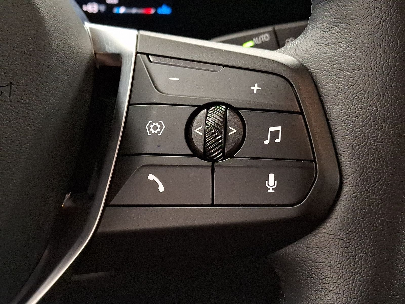 Thumbnail: 2025 BMW X1 - 18