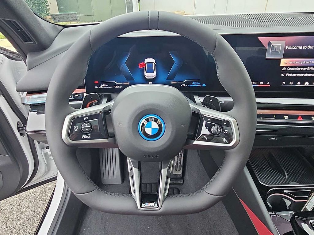 Thumbnail: 2026 BMW 5 Series - 23