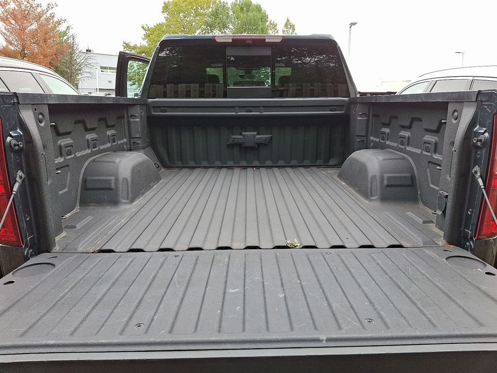 Thumbnail: 2019 Chevrolet Silverado 1500 - 23