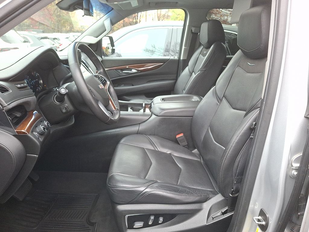 Thumbnail: 2018 Cadillac Escalade - 11