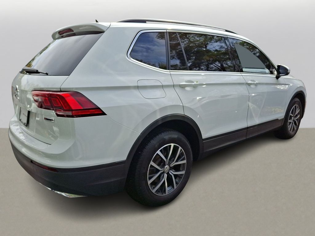 Thumbnail: 2019 Volkswagen Tiguan - 3