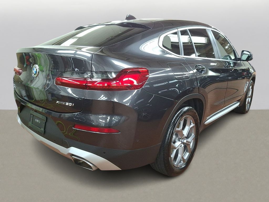 Thumbnail: 2025 BMW X4 - 4