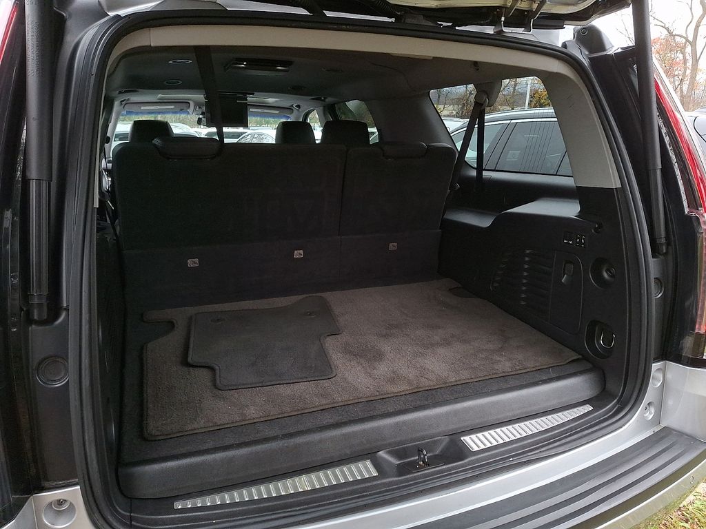 Thumbnail: 2018 Cadillac Escalade - 28