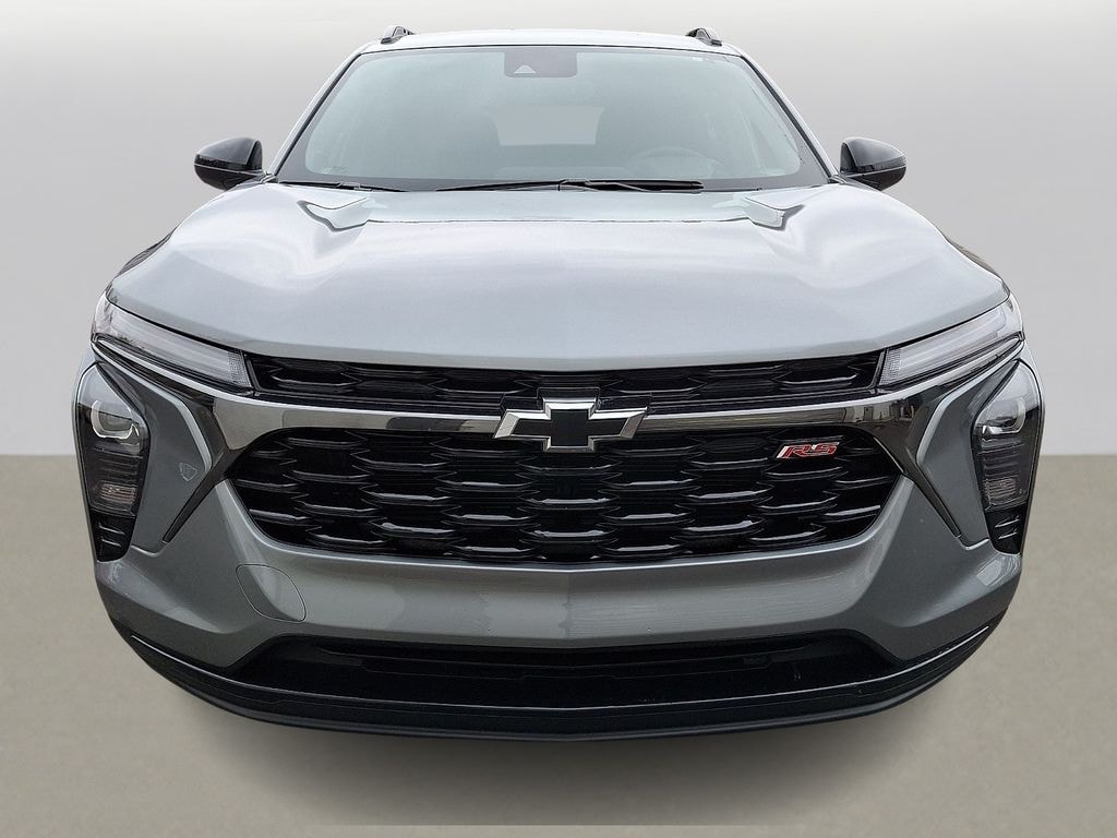 Used 2025 Chevrolet Trax 2RS SUV