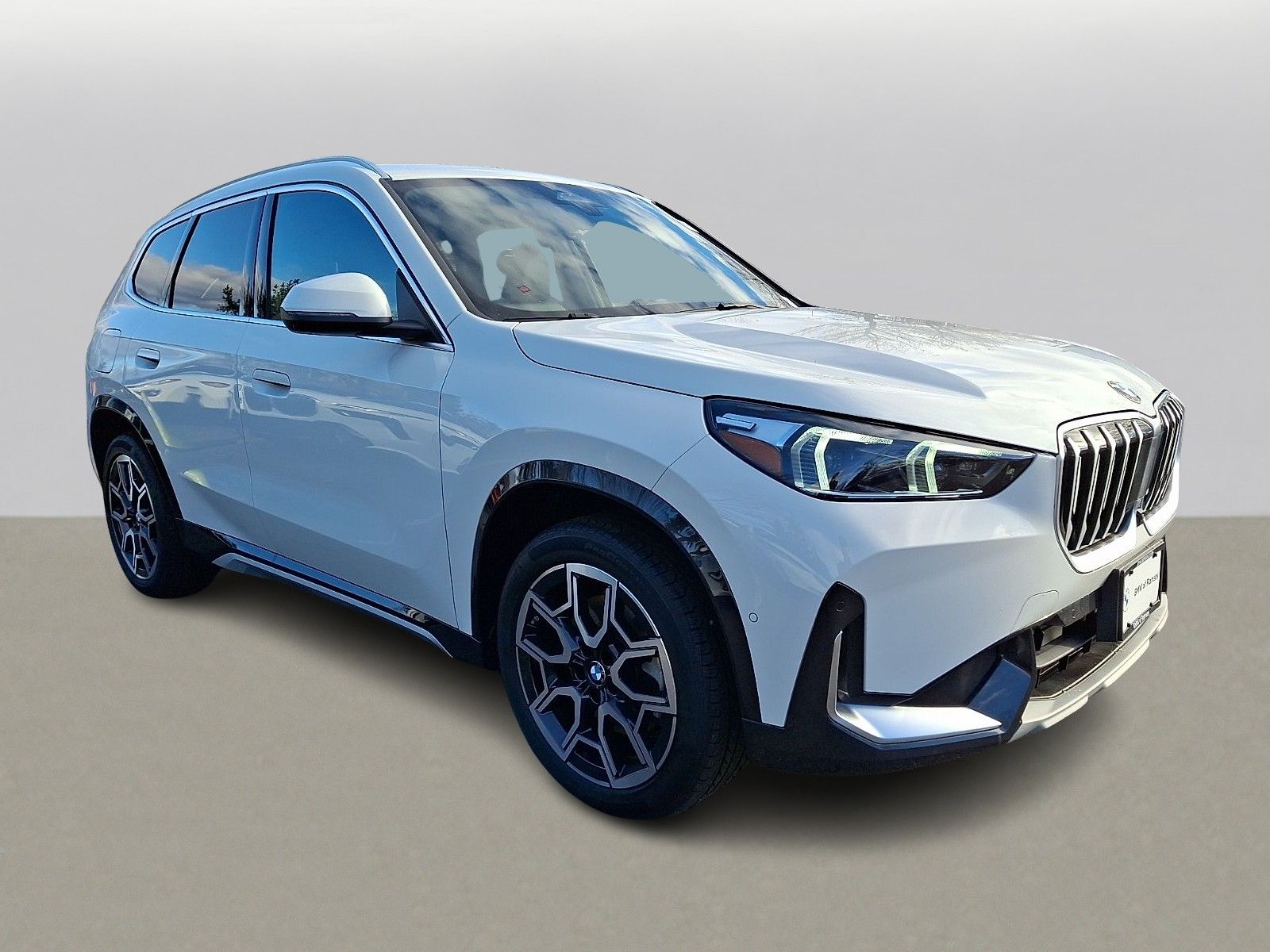 Thumbnail: 2025 BMW X1 - 3