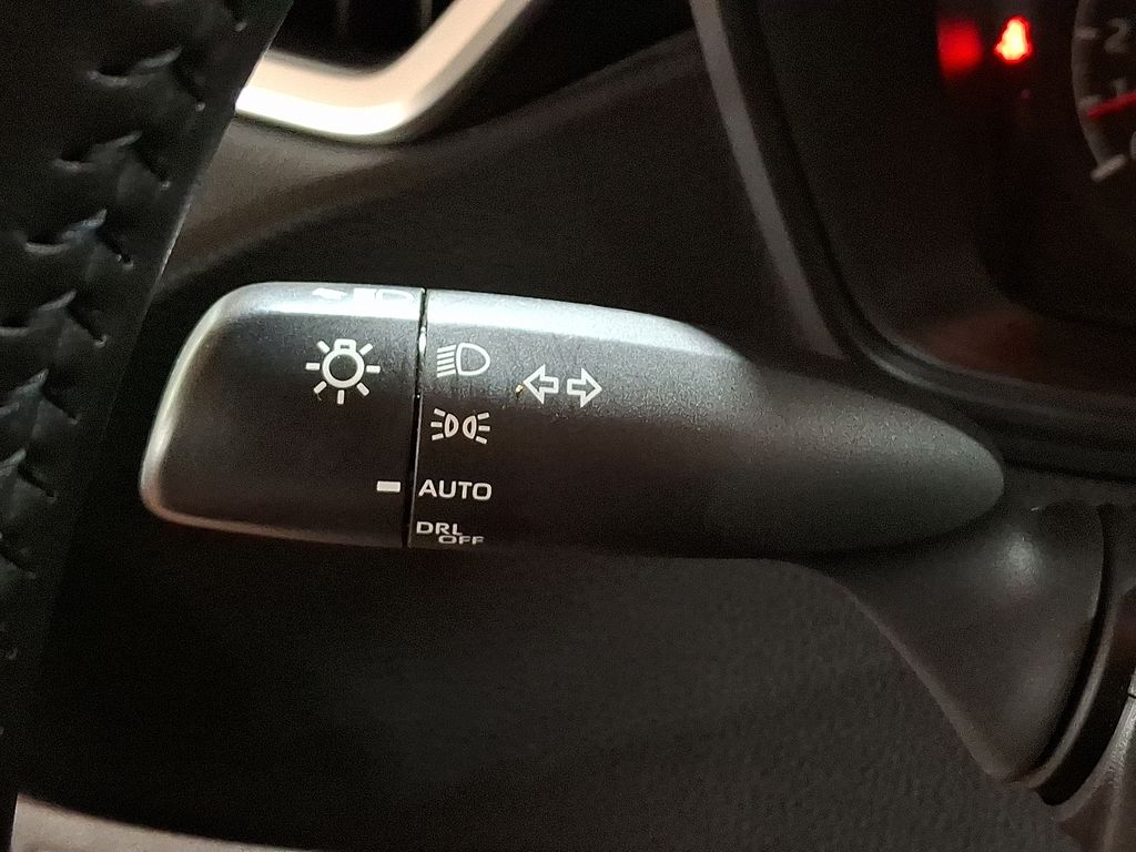 Thumbnail: 2022 Toyota Corolla - 16