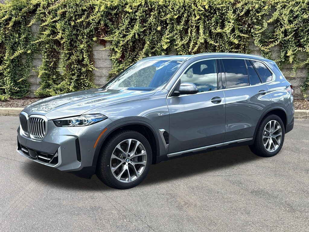 New 2026 BMW X5 xDrive40i Sports Activity Vehicle