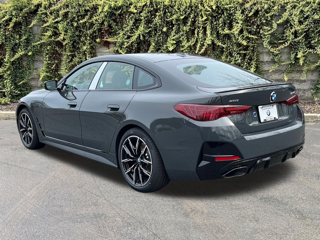 New 2026 BMW 4 Series M440i xDrive Hatchback