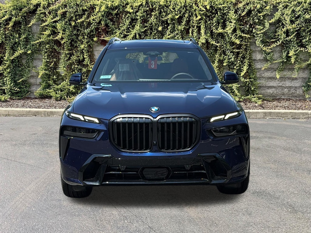 New 2027 BMW X7 xDrive40i Sports Activity Vehicle