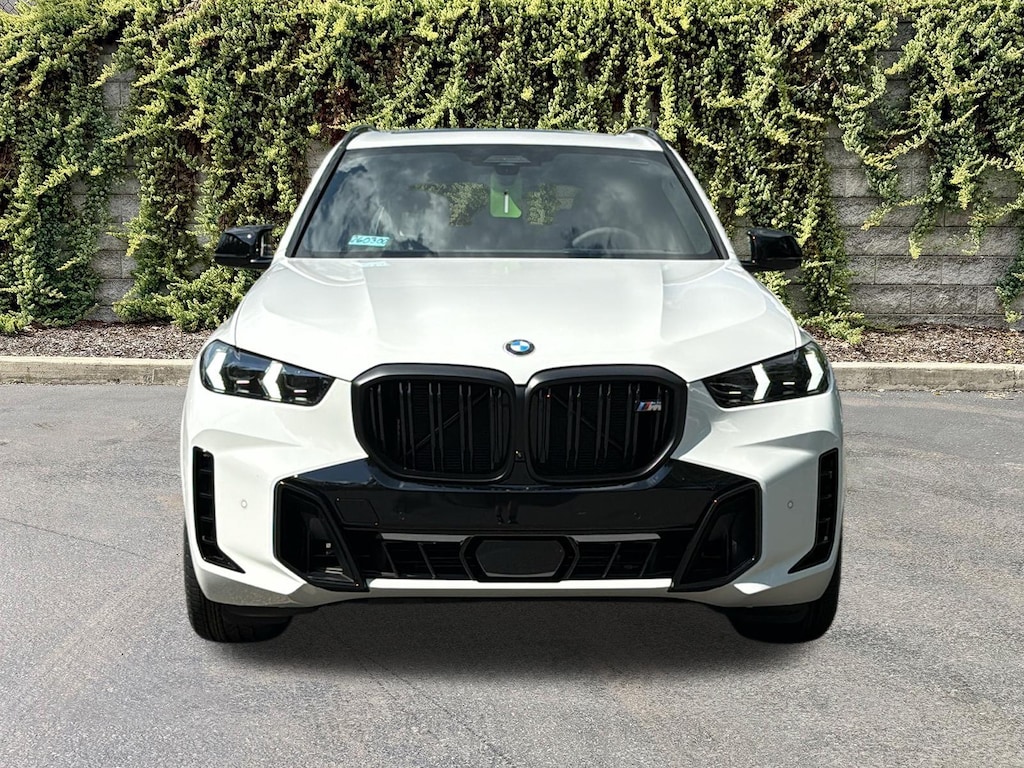 New 2026 BMW X5 M60i Sports Activity Vehicle