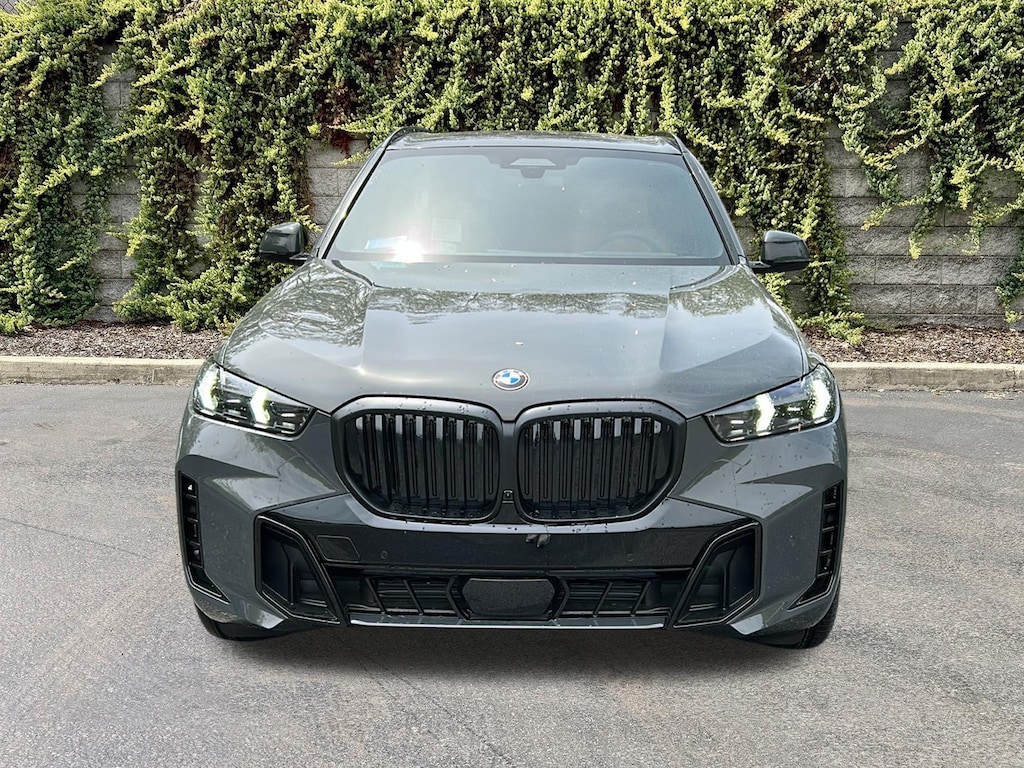 New 2026 BMW X5 xDrive40i Sports Activity Vehicle