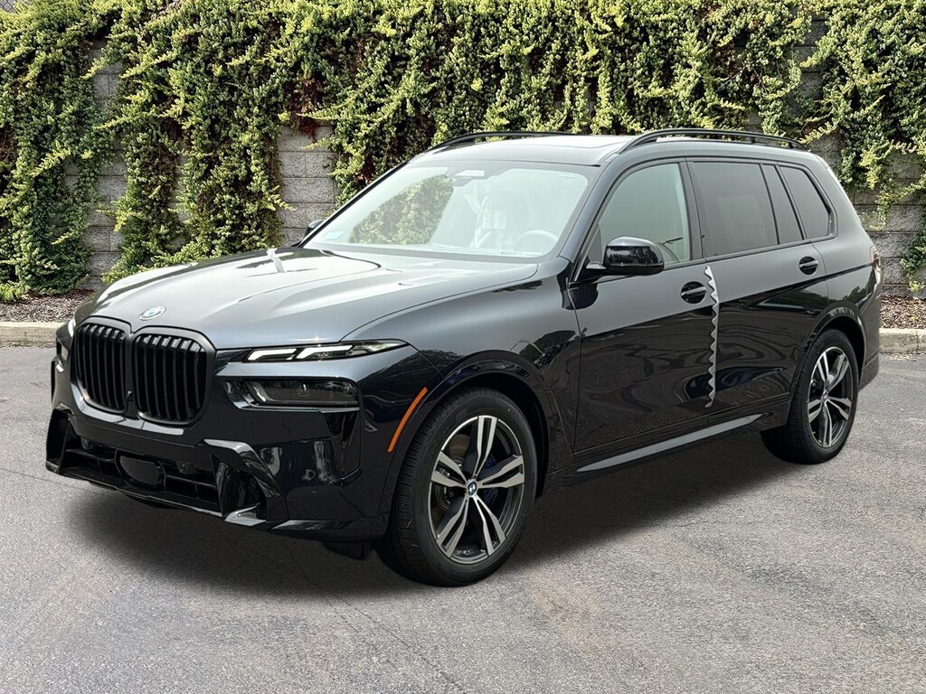 New 2027 BMW X7 xDrive40i Sports Activity Vehicle