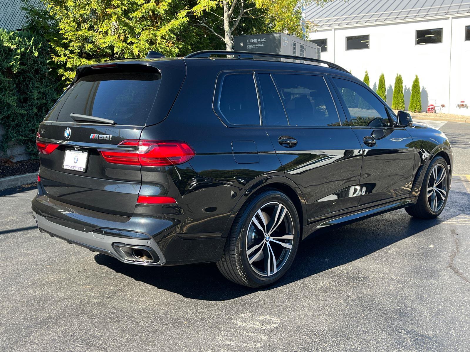 2022 Bmw X7 M50i photo 2