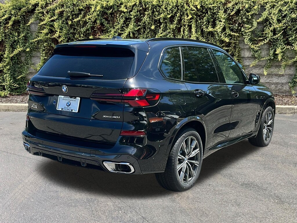 New 2026 BMW X5 xDrive40i Sports Activity Vehicle
