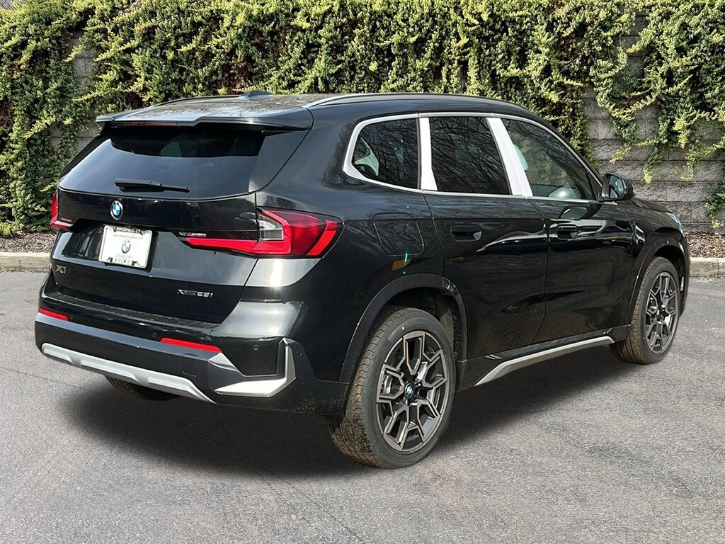 New 2026 BMW X1 xDrive28i Sports Activity Vehicle