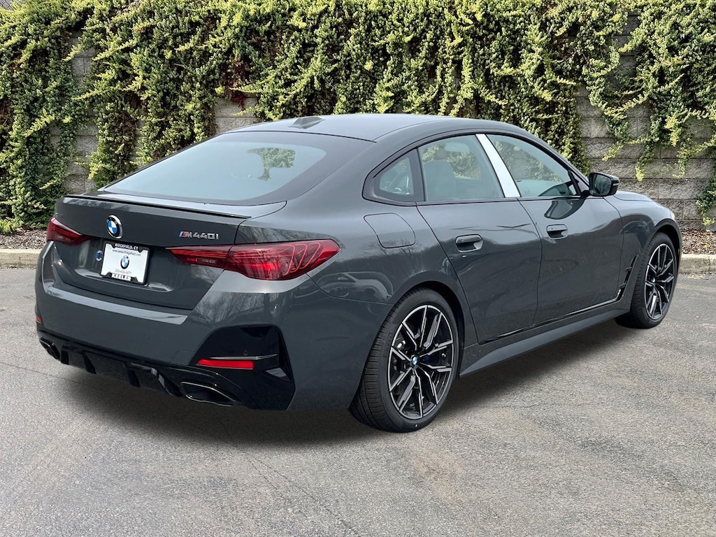 New 2026 BMW 4 Series M440i xDrive Hatchback