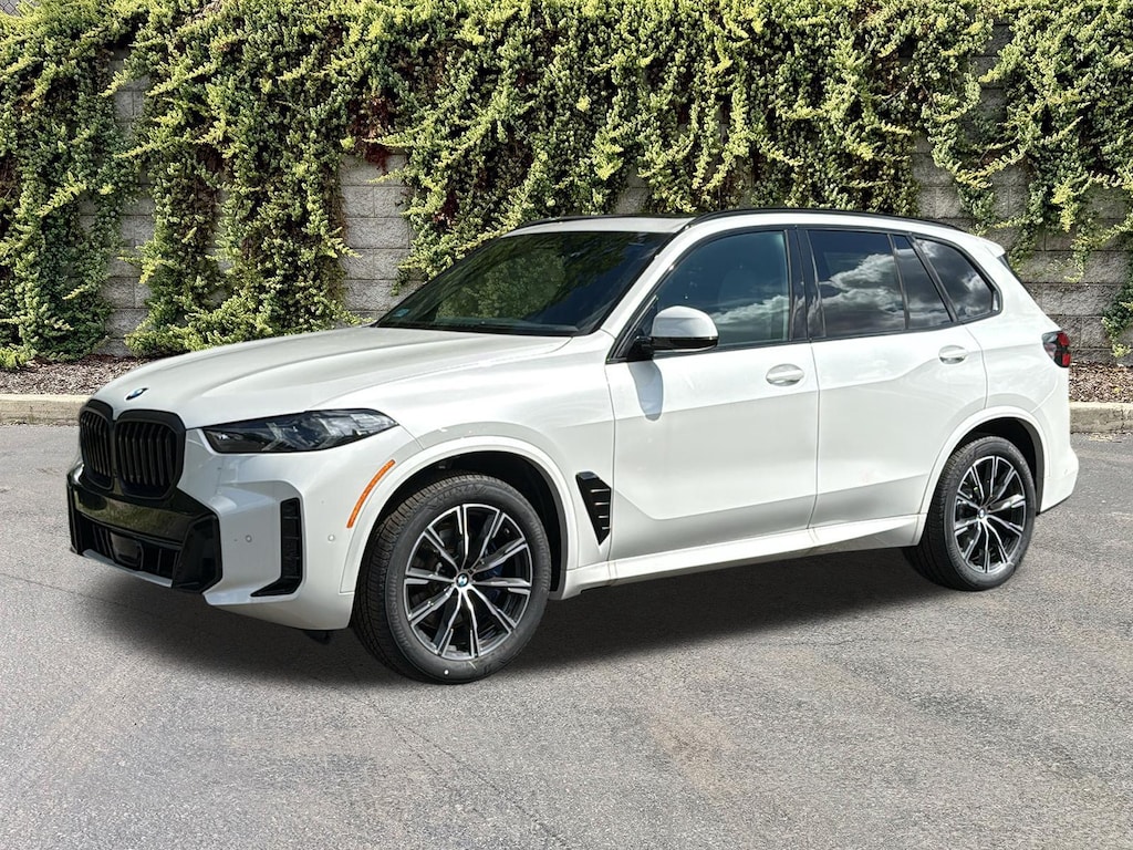 New 2026 BMW X5 xDrive40i Sports Activity Vehicle