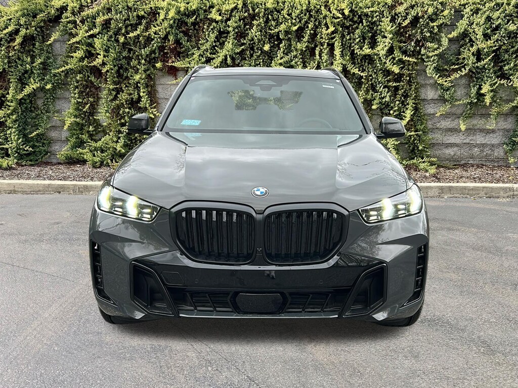 New 2026 BMW X5 xDrive40i Sports Activity Vehicle