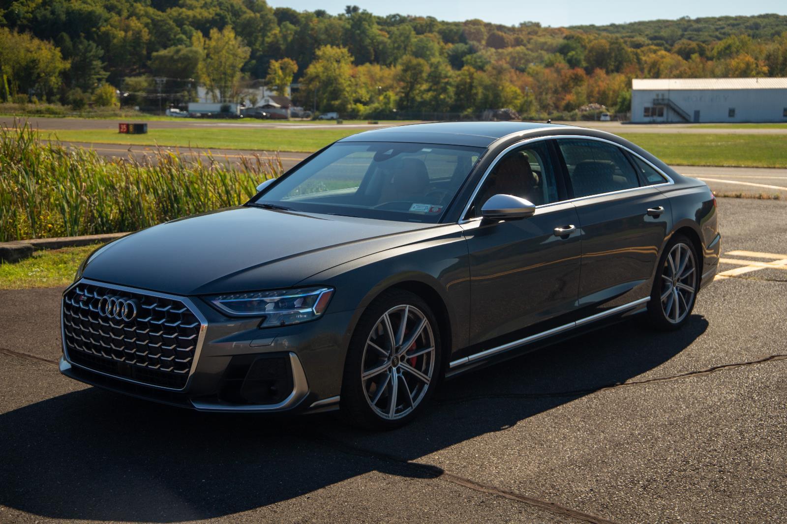 2023 Audi S8 Quattro photo 3