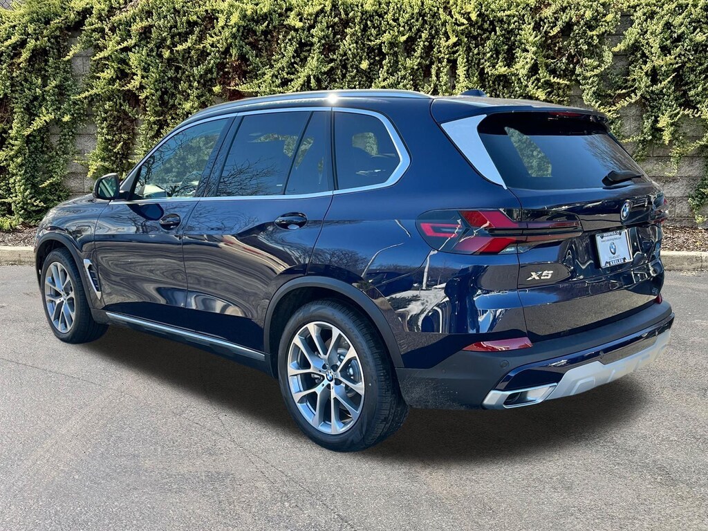 New 2026 BMW X5 xDrive50e Sports Activity Vehicle