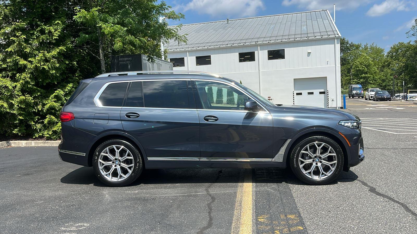 2022 Bmw X7 xDrive40i photo 2