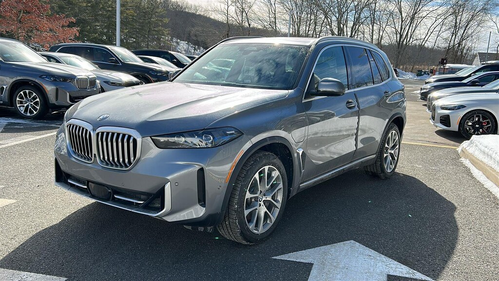 New 2026 BMW X5 xDrive50e Sports Activity Vehicle