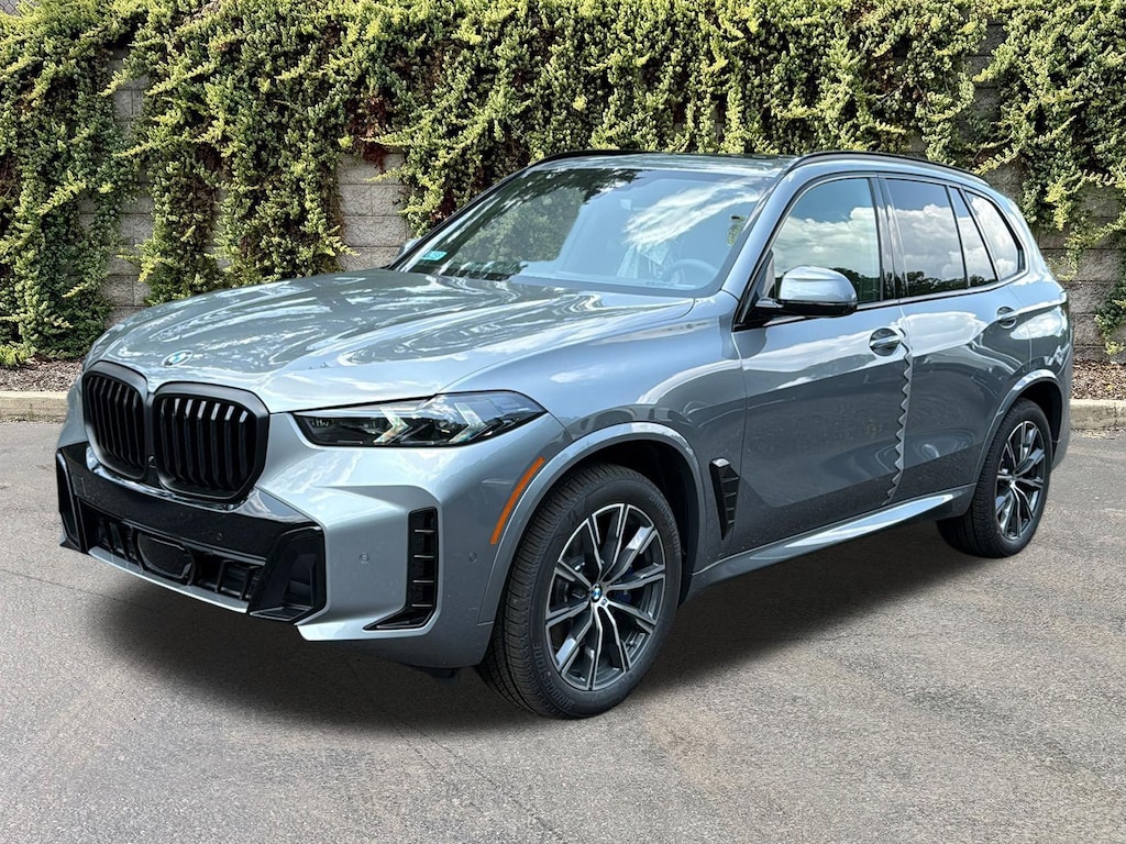 New 2026 BMW X5 xDrive40i Sports Activity Vehicle