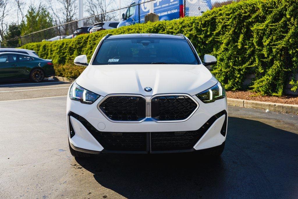 2025 Bmw X2 xDrive28i photo 3