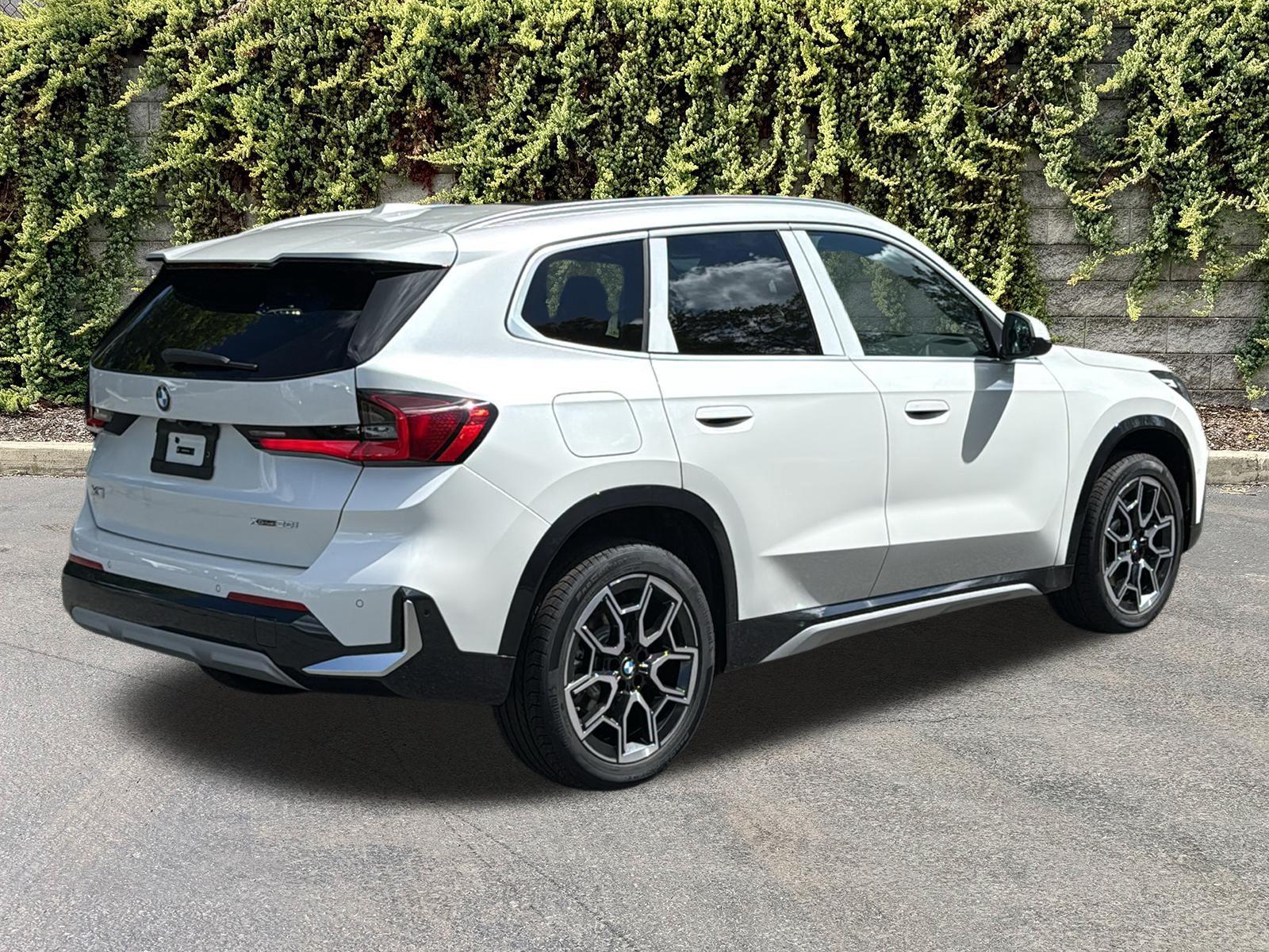 New 2027 BMW X1 xDrive28i Sports Activity Vehicle