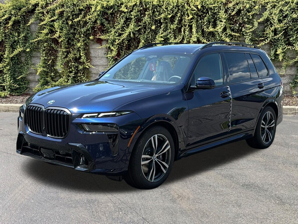 New 2027 BMW X7 xDrive40i Sports Activity Vehicle