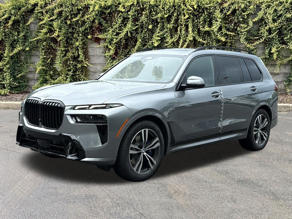 New 2027 BMW X7 xDrive40i Sports Activity Vehicle