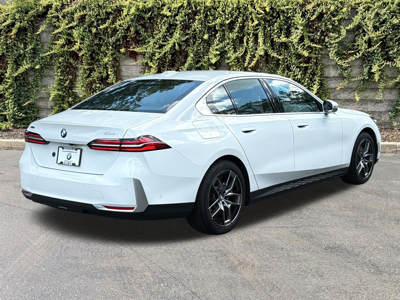 Used 2026 BMW 5 Series 530i xDrive Sedan