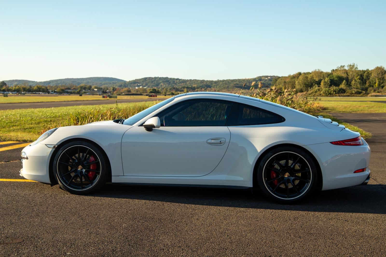 2014 Porsche 911 4S photo 4