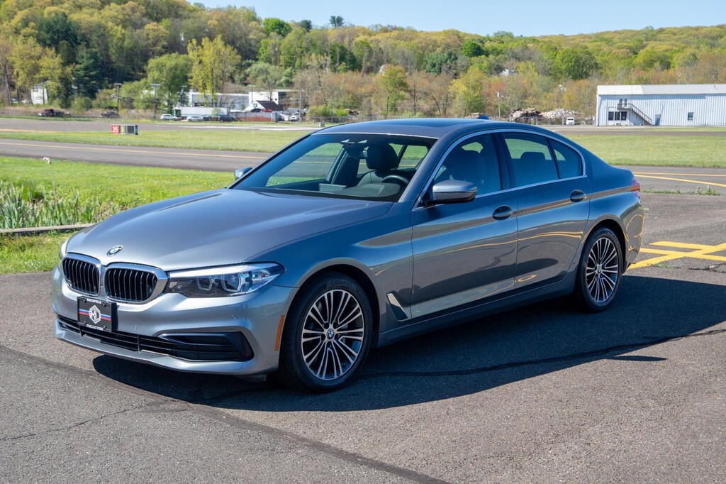 Used 2020 BMW 5 Series 530i xDrive Sedan